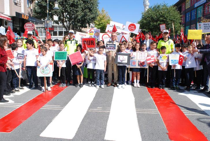 "Yayalara öncelik duruşu, hayata saygı duruşu" kampanyası İstanbul'da başlatıldı G5