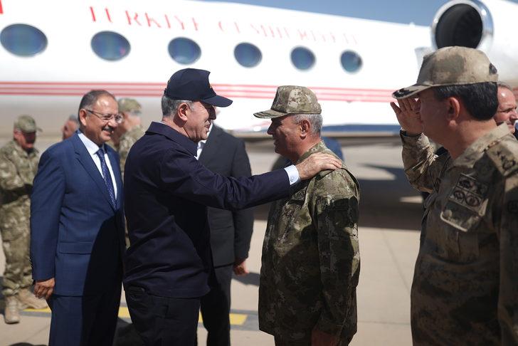 "Demir Pençe" tugayında sancak töreni G3