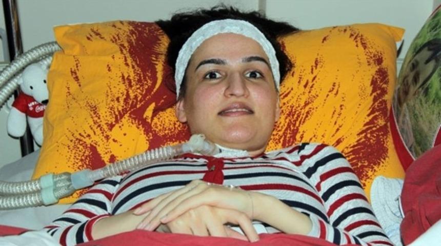 Nurçin Arlı 3 makineye bağlı yaşam mücadelesi veriyor