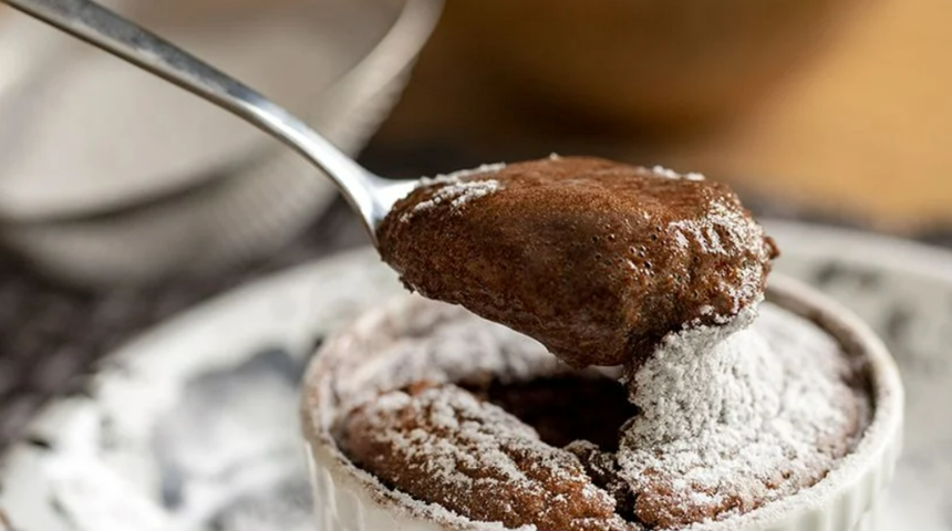 Bir kez yapınca hep yapmak isteyeceksiniz: Tam kıvamında sufle tarifi