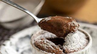 Bir kez yapınca hep yapmak isteyeceksiniz: Tam kıvamında sufle tarifi