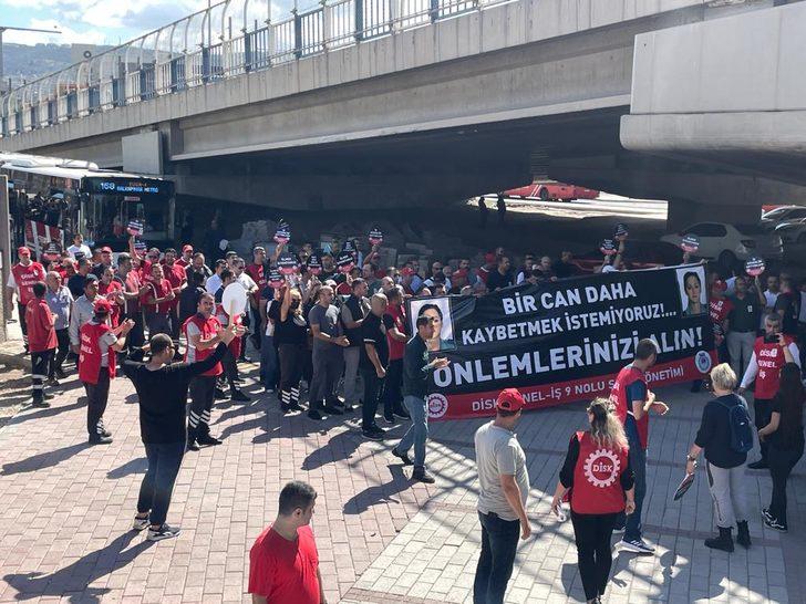 Genel İş Sendikası üyeleri, ölen arkadaşları için İzmir Metro AŞ'yi protesto etti G4