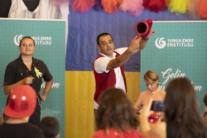 Savaş mağduru Ukraynalı çocuklar hem eğleniyor hem Türkçe öğreniyor G3