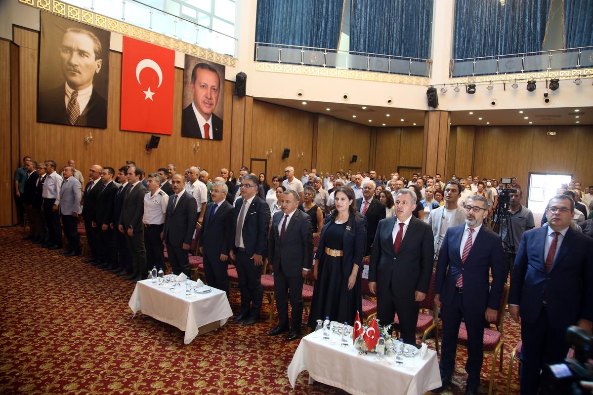 Adana'da "İnsan Hakları İstişare Toplantısı" d&uuml;zenlendi