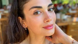 Baba dizisinin Büşra'sı Özge Yağız'ın bir de kız kardeşini görün! ''Güzellik genetik''