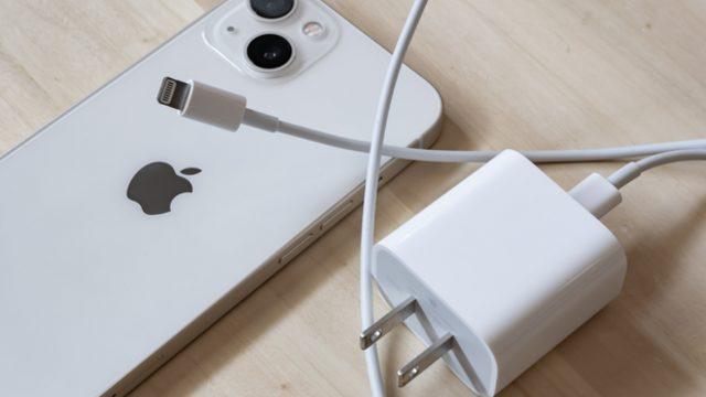 Zamanı önemli olup telefondan uzak kalmak istemeyenler için iPhone hızlı şarj modelleri