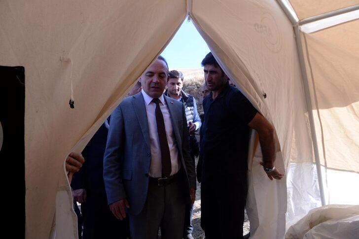 Ardahan Valisi Öner, depremden etkilenen köylerde incelemelerini sürdürdü: G3