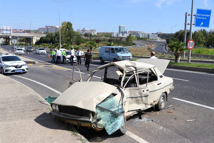 GÜNCELLEME - Tekirdağ'da otobüsle çarpışan otomobilin sürücüsü öldü G3