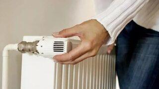 Doğalgaz faturanızı bu yöntemle düşürün! Soğuk havaların evinize girmesini engelliyor