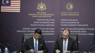 Türkiye ve Malezya'nın Serbest Ticaret Anlaşması'nı revize eden protokol imzalandı