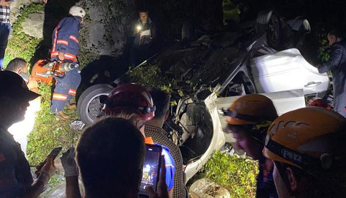 Trabzon'da korkunç kaza! 50 metreden şarampole uçtular... Bir aile yok oldu
