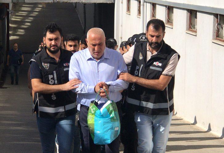 Adana'da, hastane ihalesine fesat karıştırdığı ve rüşvet iddiasıyla 8 zanlı tutuklandı G4