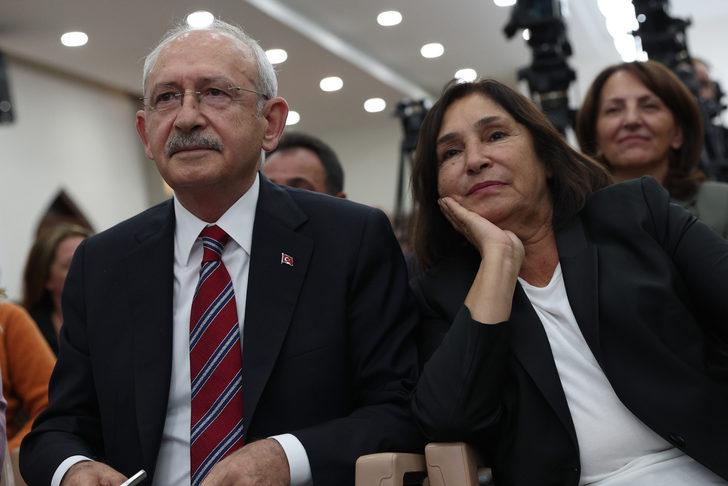 Kılıçdaroğlu ve eşi, şiddet gören bir kadının hikayesinin anlatıldığı "Töz" belgeselini izledi G1