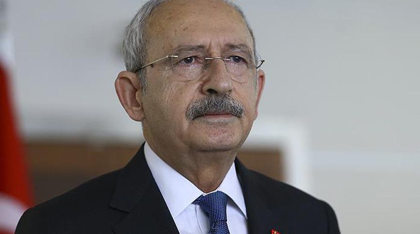 Gece yarısı peş peşe paylaşımlar! CHP lideri Kılıçdaroğlu'nun sert sözlerine Bakan Soylu'dan aynı sertlikte yanıt