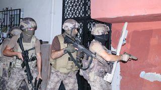 Mersin'de PKK'ya gece operasyonu düzenlendi: 9 gözaltı