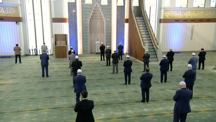 CUMA HUTBESİ KONUSU 30 EYLÜL 2022! Diyanet’in bu hafta Cuma hutbesinin konusu ne? Diyanet açıkladı! G2