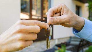 İstanbul'da akılalmaz olay! Bin 300 TL'ye evini kiraladı, hayatının şokunu yaşadı: Evini yabancılar kullanıyor