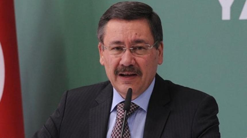 Melih G&ouml;k&ccedil;ek'ten son dakika a&ccedil;ıklaması: Bir d&ouml;nem daha adayım 