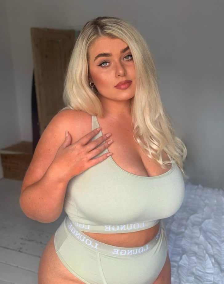 Büyük beden sosyal medya fenomeni Isabel Nicholls Nall, Instagram’ı