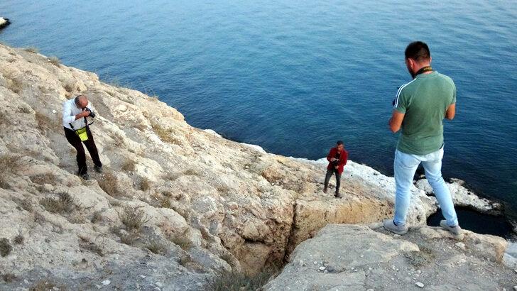 Van Gölü'nde sular çekilince ortaya çıktı! Sosyal medyadan paylaşınca defineciler akın etti... Uzman isim de şaşırmıştı G5