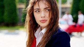 Duy Beni dizisinin Ekim'i Rabia Soytürk'ün eski aşkını gören şaşkına döndü! Meğer rol arkadaşıymış