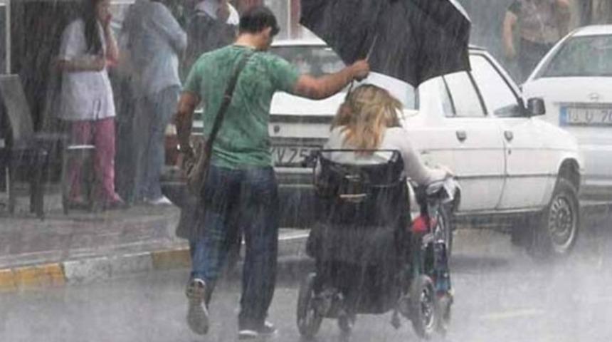 İnsaniyet fotoğrafı Meclis yolunu a&ccedil;tı