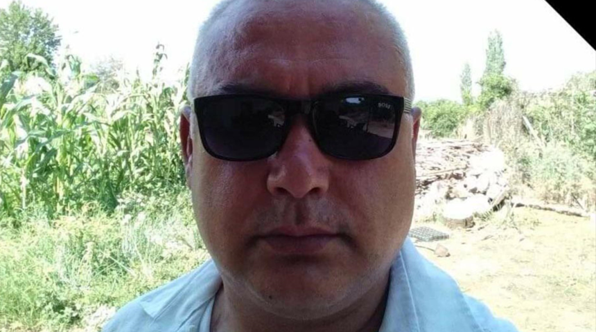 Kardeş katili oldu, intihar izlenimi verdi: Dünya fani ölüm ani