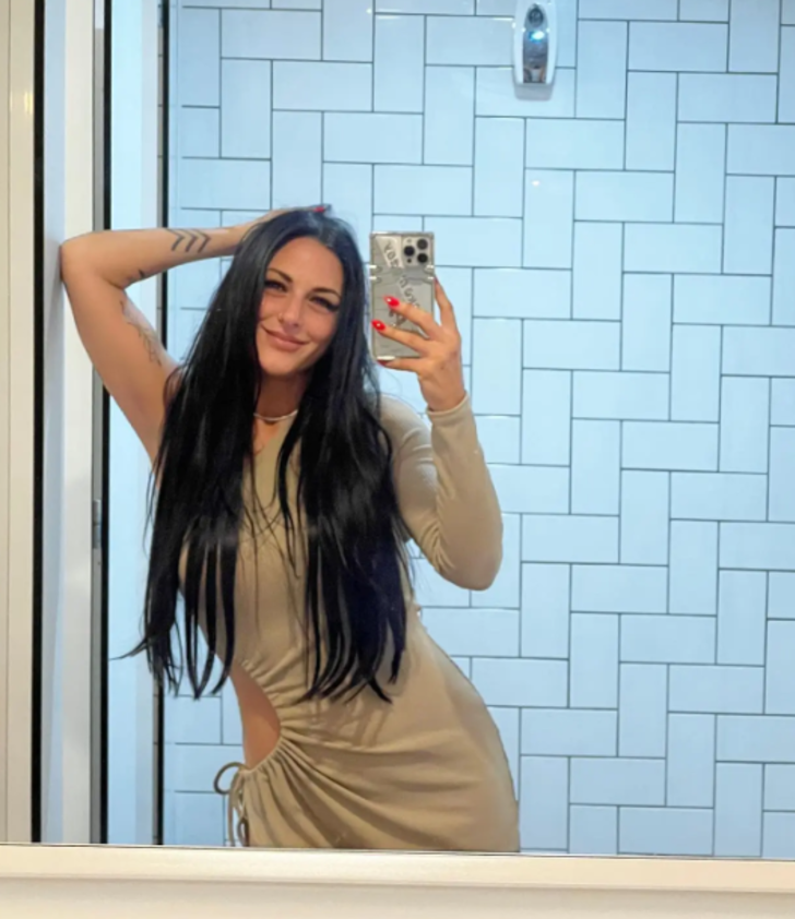 Kucaklama terapistinin dudak uçuklatan serveti! Sarılan şifayı buluyor: Ereksiyon olmaları sorun değil G1