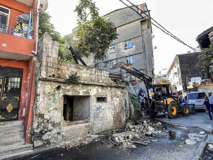 Şişli'de 18 metruk binanın yıkımına başlandı G3