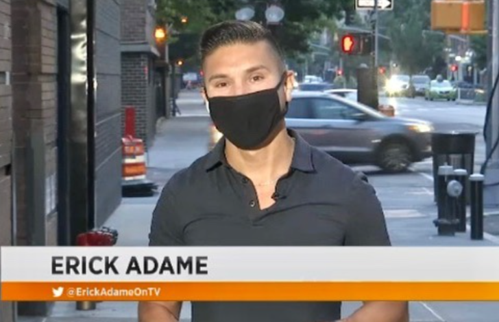 Çıplak görüntüleri ailesine ve patronuna gönderilen hava durumu sunucusu kovuldu! “Eşcinsel olduğum için özür dilemiyorum” G5