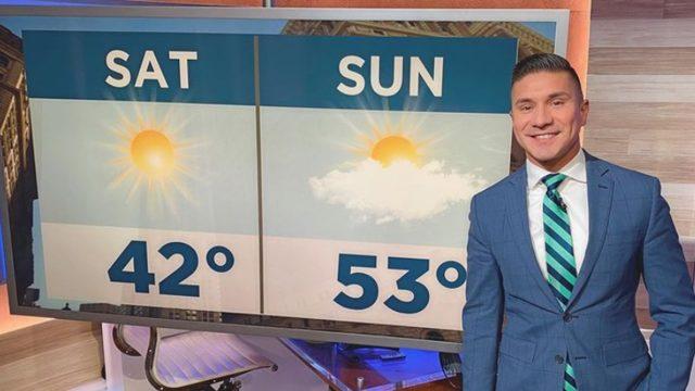 Çıplak görüntüleri ailesine ve patronuna gönderilen hava durumu sunucusu kovuldu! “Eşcinsel olduğum için özür dilemiyorum”