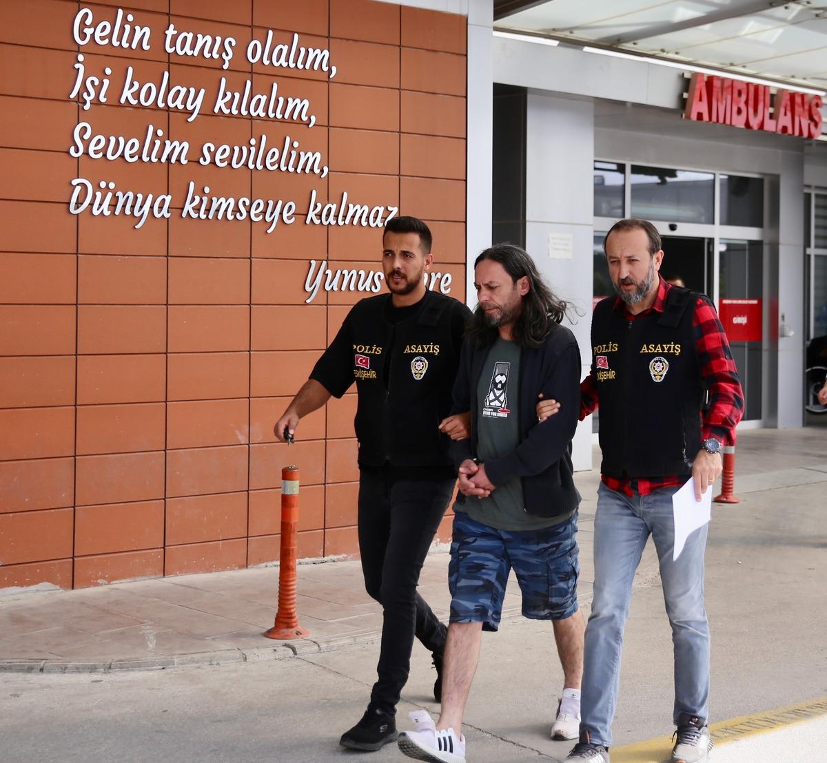 G&Uuml;NCELLEME- Eskişehir'de kavgada ağabeyi tarafından bı&ccedil;aklandığı iddia edilen kişi &ouml;ld&uuml;