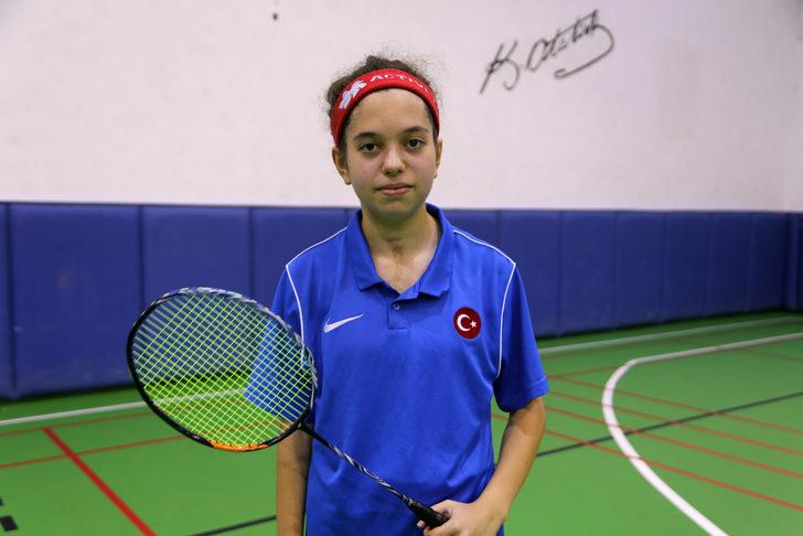 Milli para badmintoncu Tuğçe Çelik, Dünya Şampiyonası'nda kürsüye çıkmayı hedefliyor G2