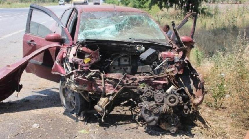 Alkollü sürücü kaza yaptı: 2 yaralı