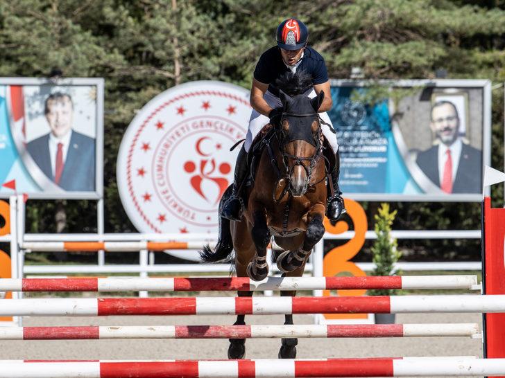 Binicilikte 55. Cumhurbaşkanlığı Kupası yarışları başladı G2