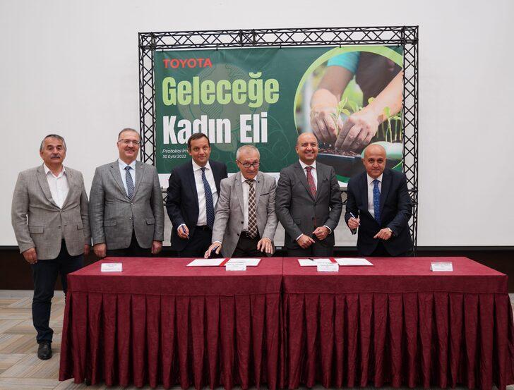 Toyota Otomotiv Sanayi Türkiye, "Geleceğe Kadın Eli" projesini hayata geçiriyor G3