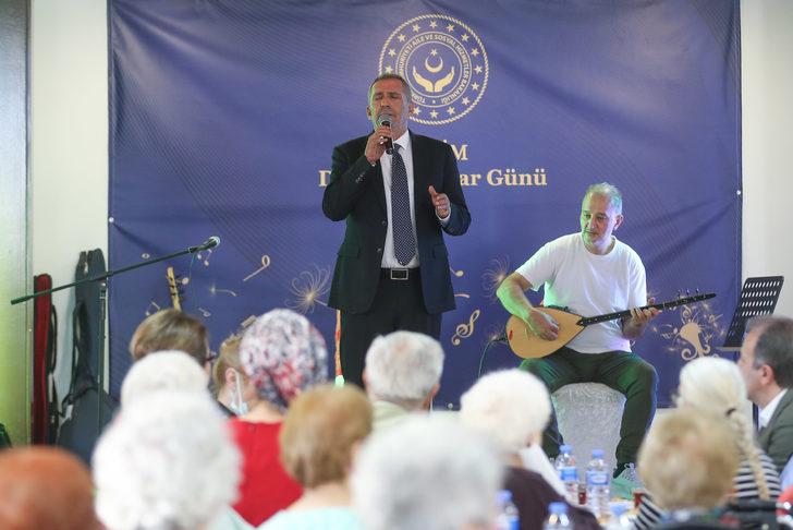 Bakan Yanık, Etiler Huzurevi'nde konser izledi G4