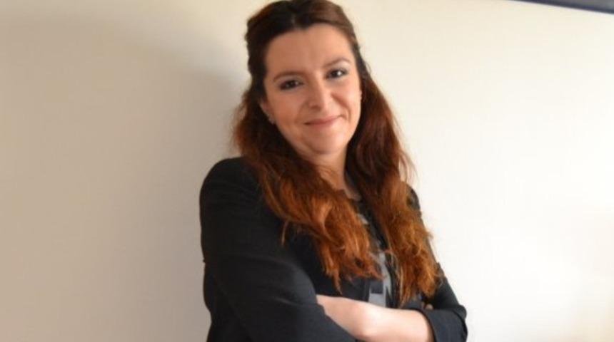 ‘Ape Hüseyin’in kızı Muş’tan milletvekili adayı