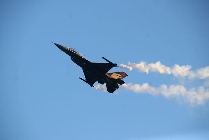 SOLOTÜRK Tekirdağ'da prova uçuşu yaptı G4