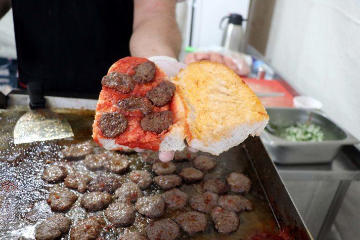 Elazığ'da "4. Geleneksel Salçalı Köfte Festivali" başladı G3