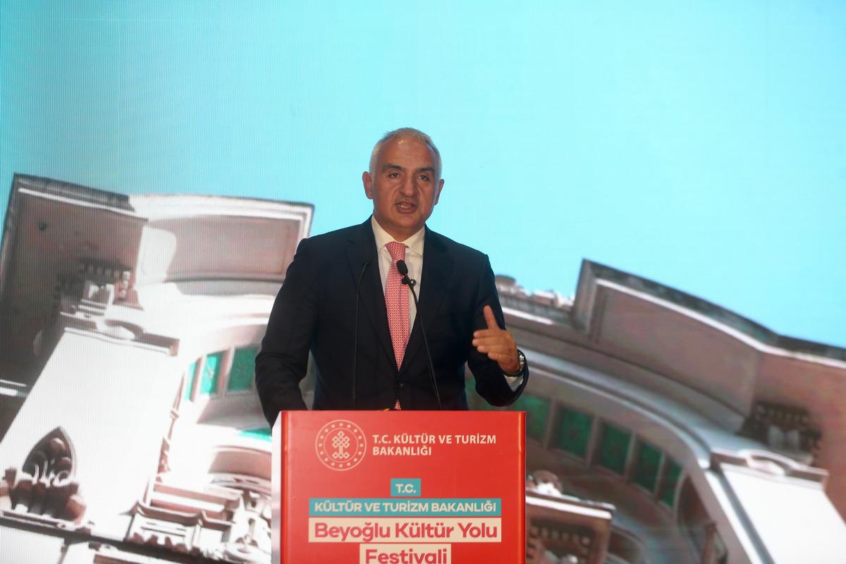 Beyoğlu K&uuml;lt&uuml;r Yolu Festivali'nin a&ccedil;ılışı yapıldı