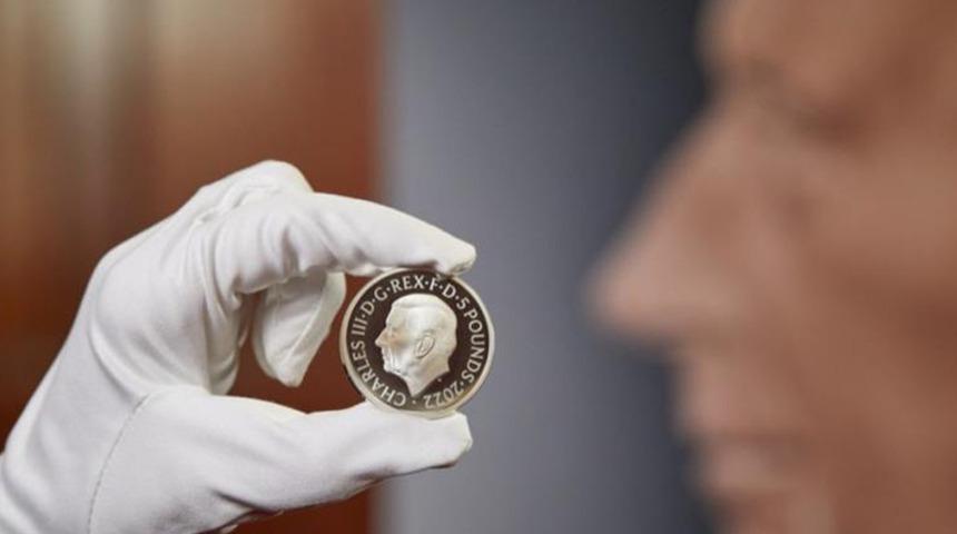 İngiltere Kraliyet Darphanesi duyurdu! Kral 3. Charles'ın portresini içeren yeni madeni paraların üretimine başlandı