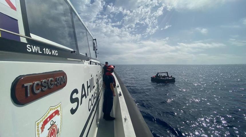 Muğla açıklarında 70 düzensiz göçmen kurtarıldı