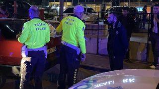 Kocaeli'de çalıntı otomobille polisten kaçan 3 kişi yakalandı