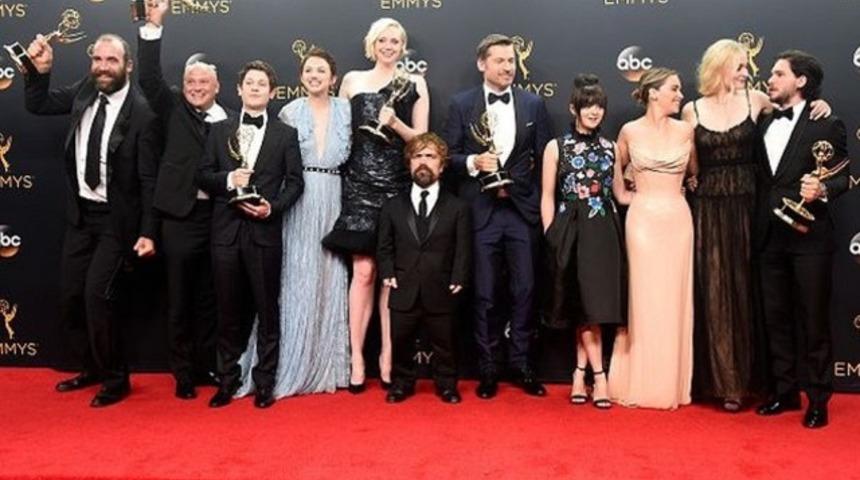 Game of Thrones dizisi 9 sezon mu olacak? Dizinin hacklenmesiyle ilgili dedikodular...