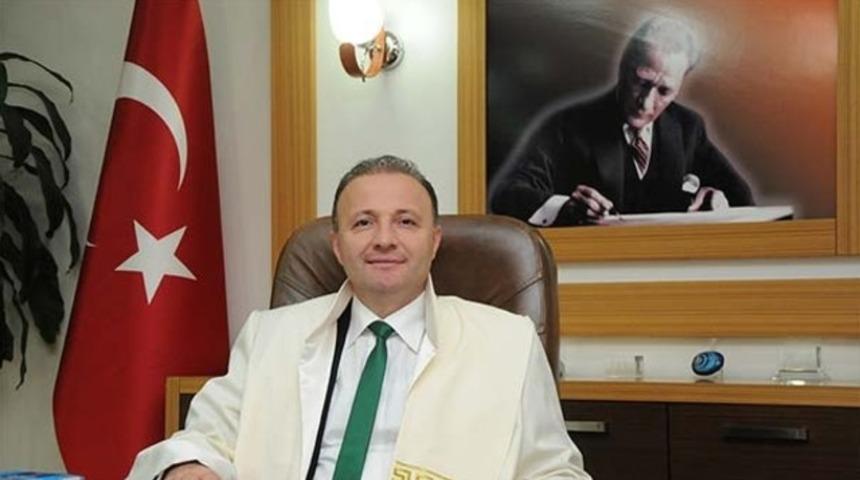 Sosyal medyadan istedi, rektör de kırmadı