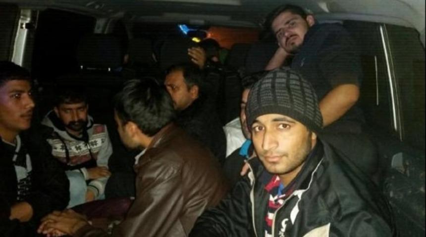 Edirne’de 165 kaçak yakalandı, 2 organizatör tutuklandı