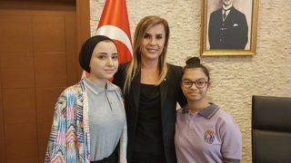 Muğla'da eğitimlerini yarıda bırakan kız öğrenciler Kaymakam'ın çabasıyla yeniden okula başladı