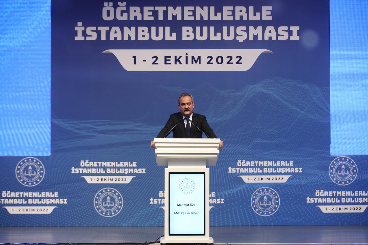 Milli Eğitim Bakanı &Ouml;zer, &Ouml;ğretmenlerle İstanbul Buluşması Semineri'nde konuştu: