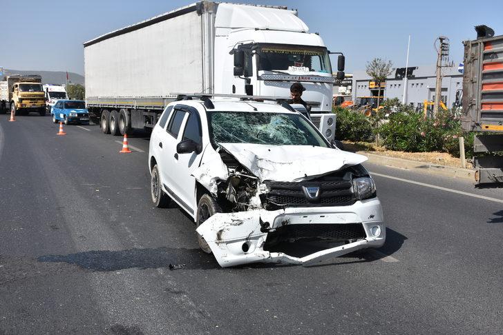 İzmir'de otomobille çarpışan ATV'nin sürücüsü yaşamını yitirdi G3